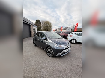 Used Toyota AYGO 2017 for sale - 78031114: Photo