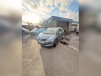 Used Honda Jazz 2011 for sale - 77653331: Photo