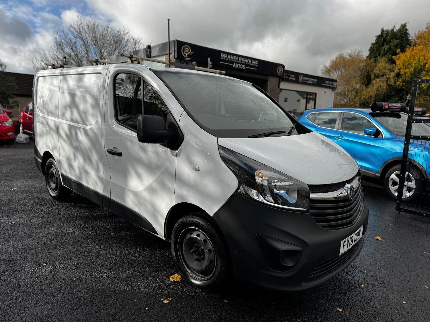 Used Vauxhall Vivaro 2018 for sale - 76436664: Photo 1