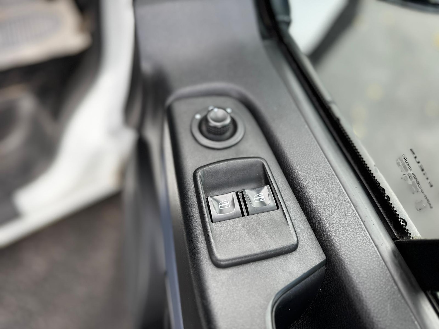 Used Vauxhall Vivaro 2018 for sale - 76436664: Photo 9