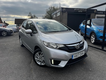 2017 (17) - 1.3 SE 5dr CVT