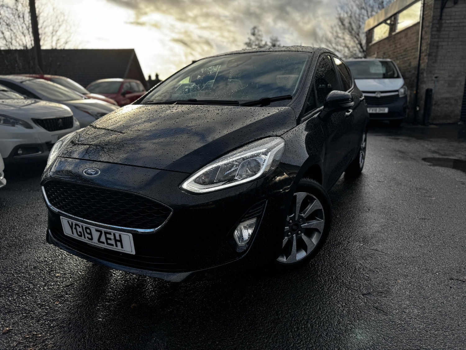 Used Ford Fiesta 2019 for sale - 76709625: Photo 3