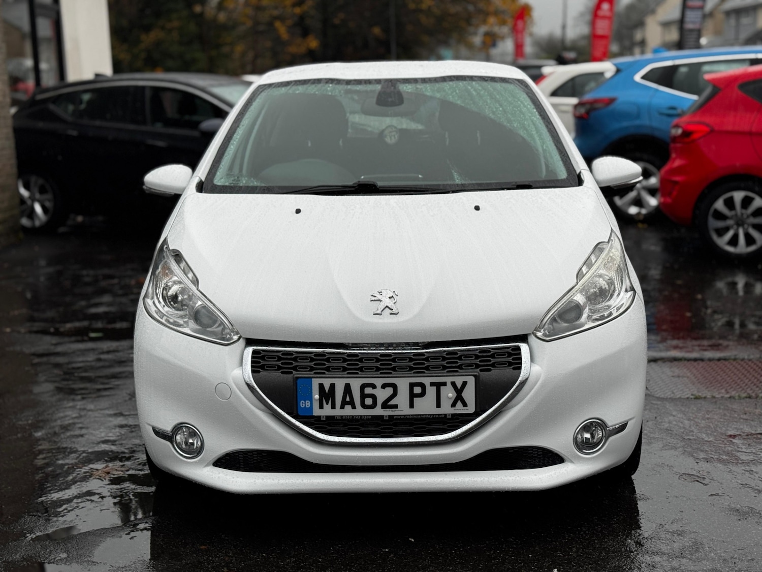 Used Peugeot 208 2012 for sale - 76556703: Photo 2