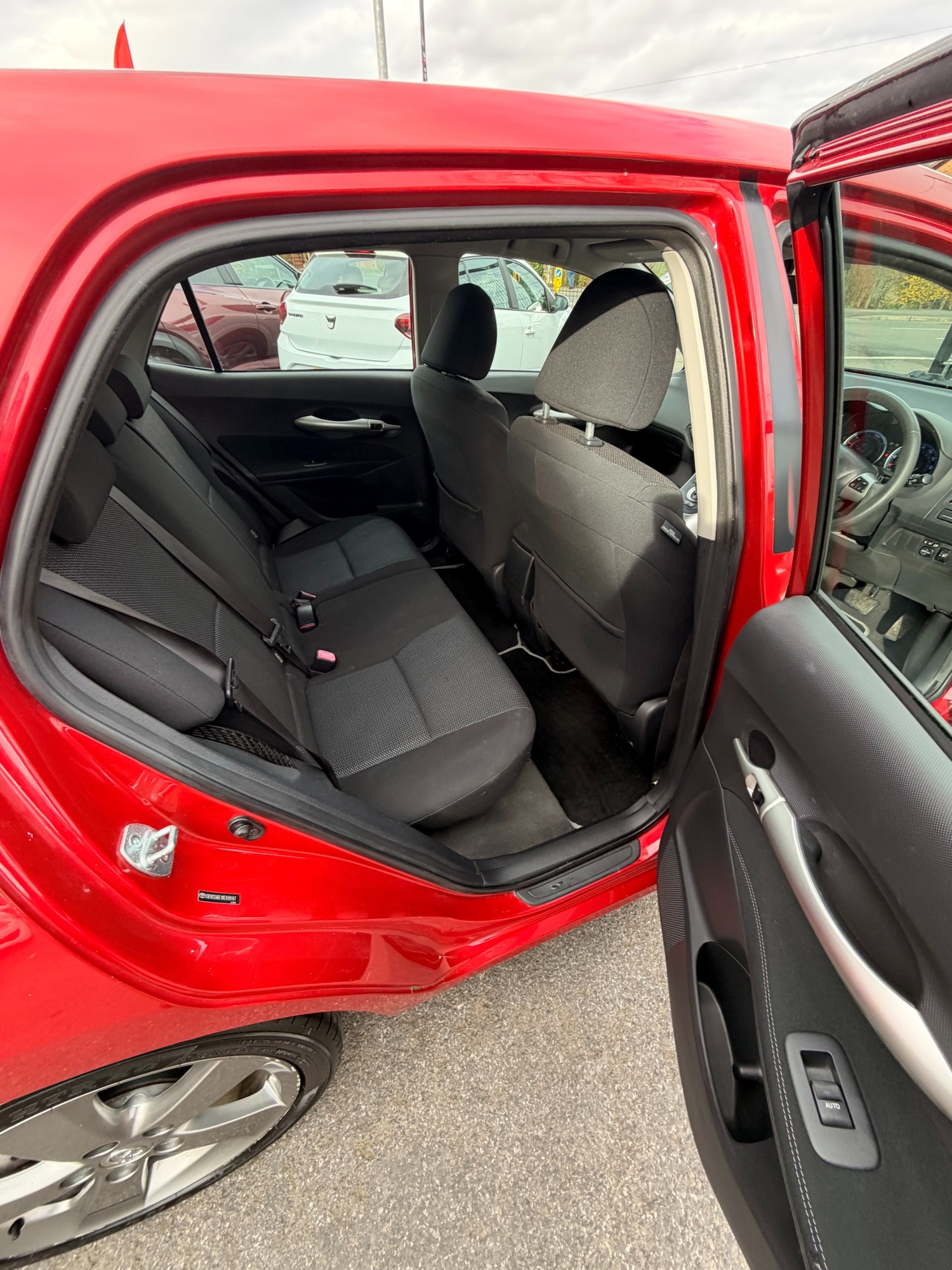 Used Toyota Auris 2012 for sale - 78031369: Photo 12