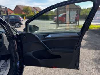 Used Volkswagen Golf 2013 for sale - 75202669: Photo