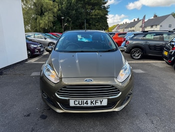2014 (14) - 1.25 82 Zetec 5dr