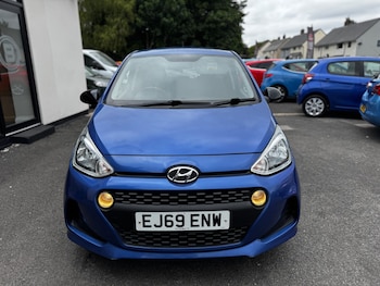 Used Hyundai i10 2019 for sale - 75615721: Photo