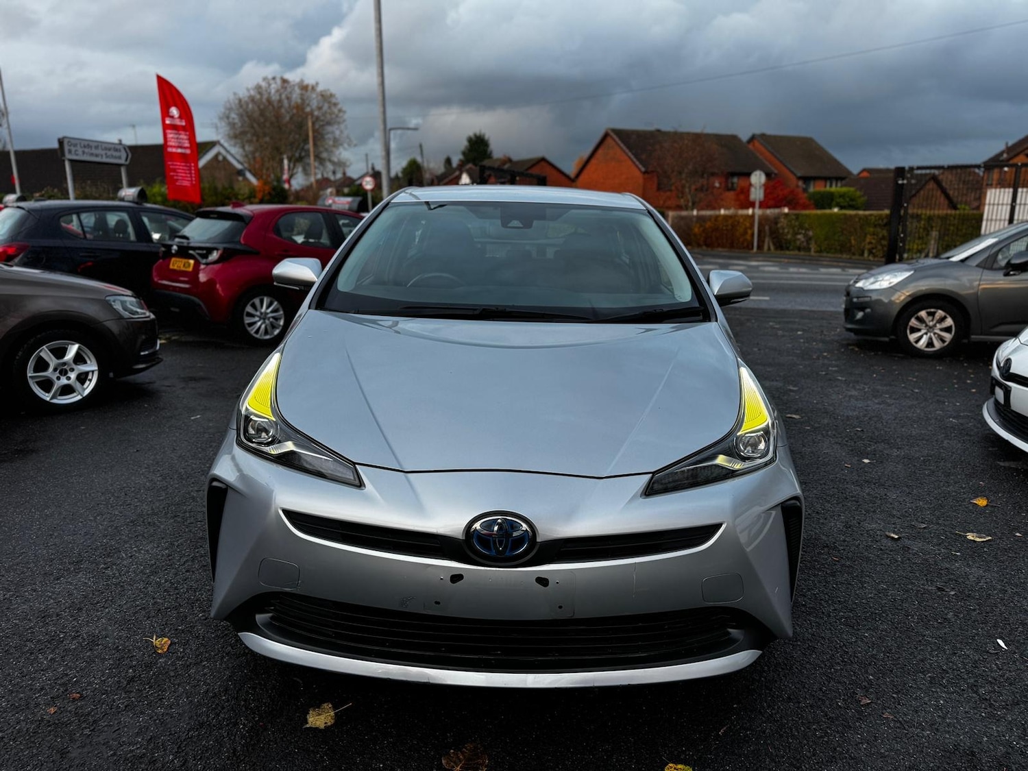 Used Toyota Prius for sale - 76507745: Photo 2