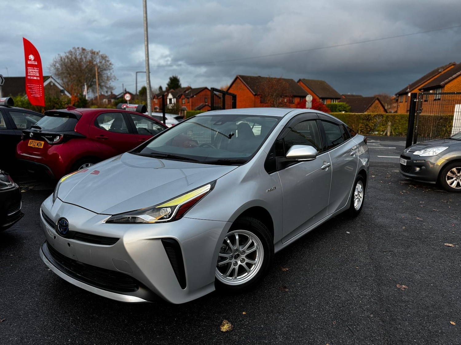 Used Toyota Prius for sale - 76507745: Photo 3