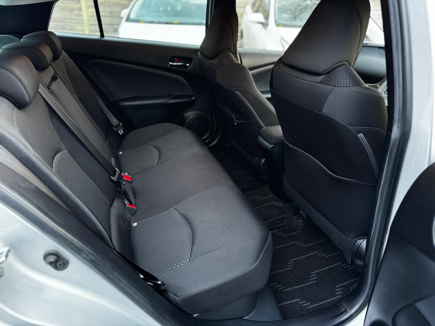 Used Toyota Prius for sale - 76507745: Photo 8