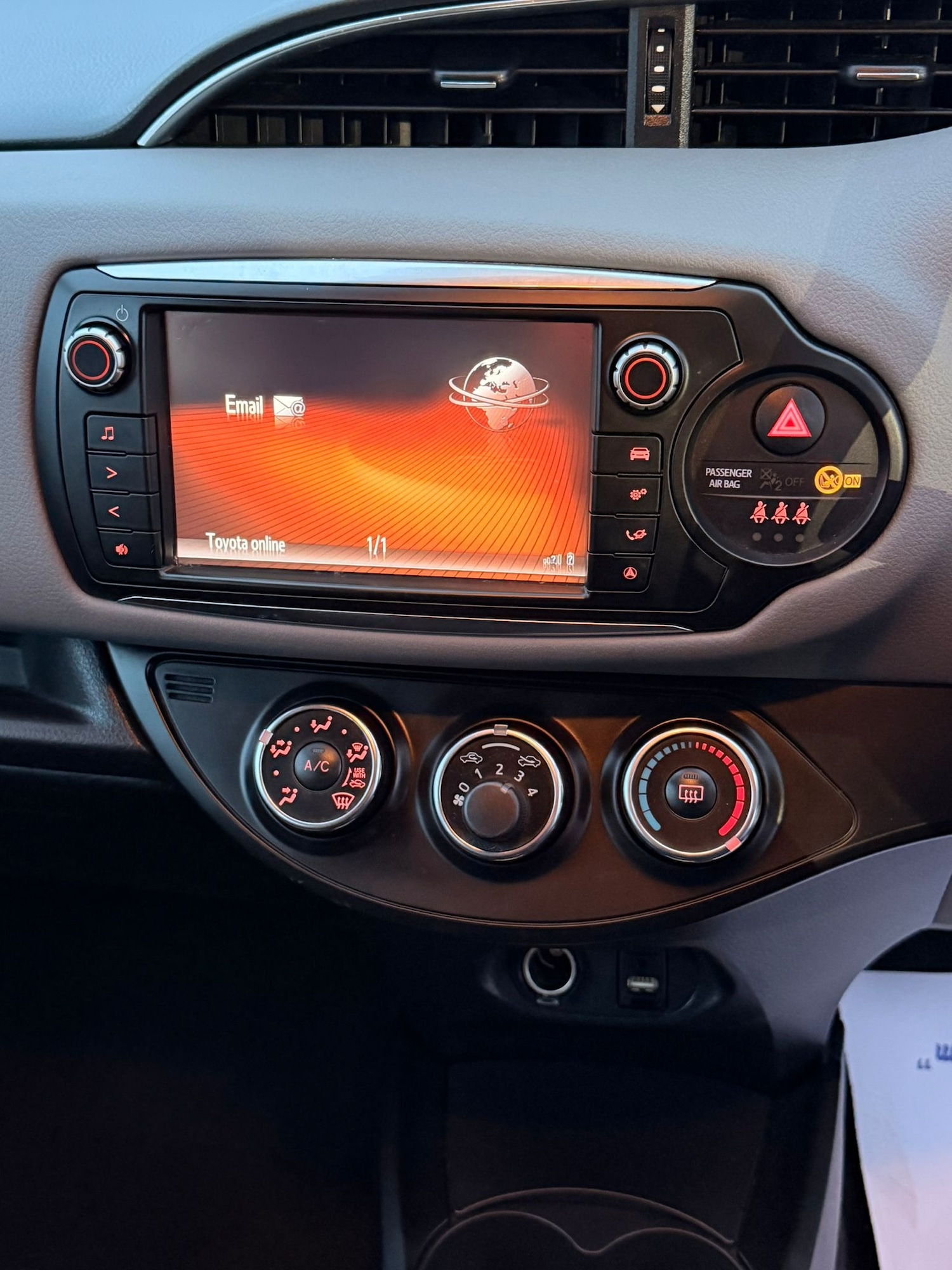 Used Toyota Yaris 2015 for sale - 77071208: Photo 11