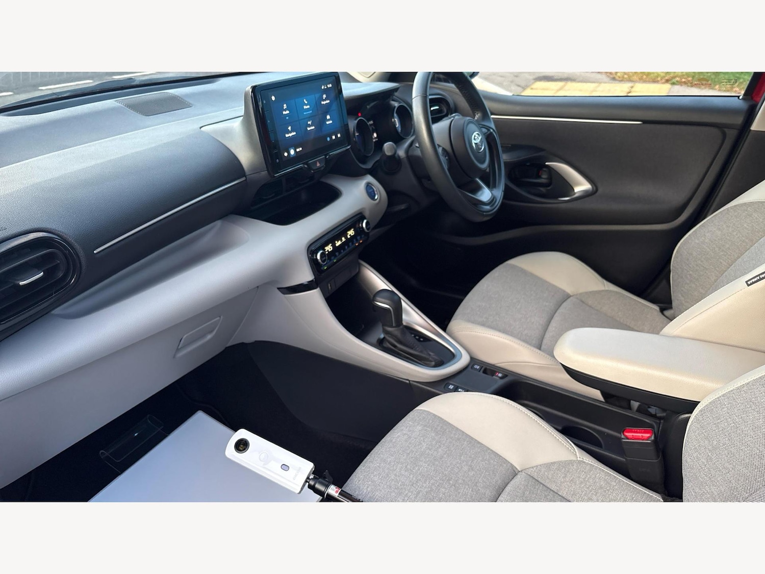 Used Toyota Yaris 2022 for sale - 77290659: Photo 12