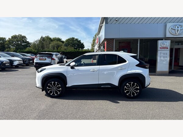 Used Toyota Yaris Cross 2022 for sale - 75708121: Photo 19