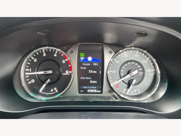 Used Toyota Hilux 2021 for sale - 76259327: Photo 11