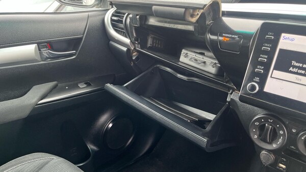 Used Toyota Hilux 2021 for sale - 76259327: Photo 34