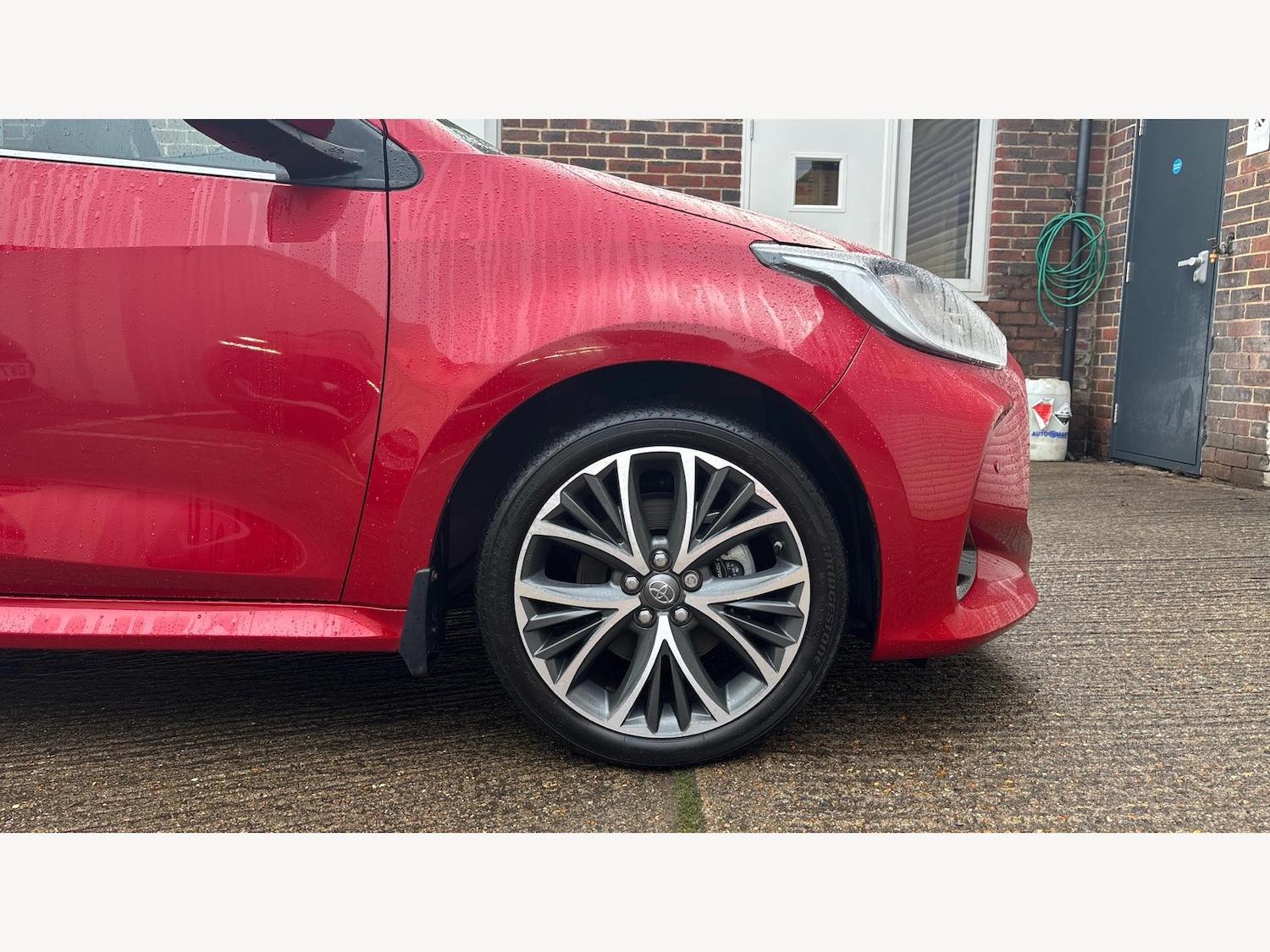 Used Toyota Yaris 2022 for sale - 76606947: Photo 20