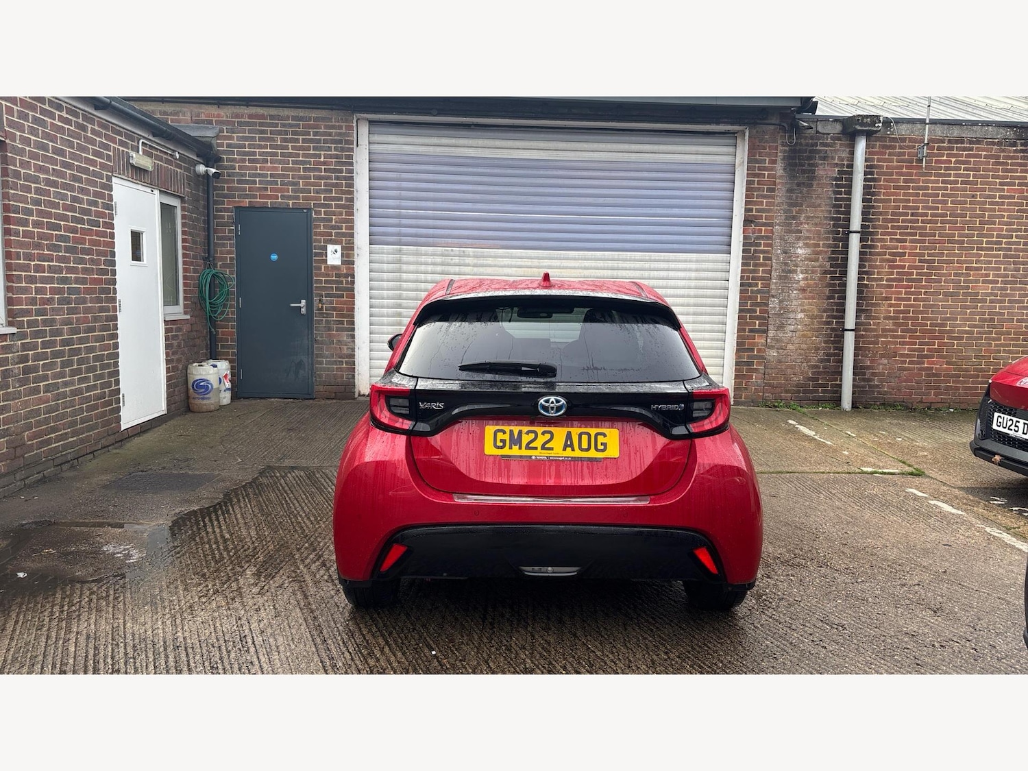 Used Toyota Yaris 2022 for sale - 76606947: Photo 21