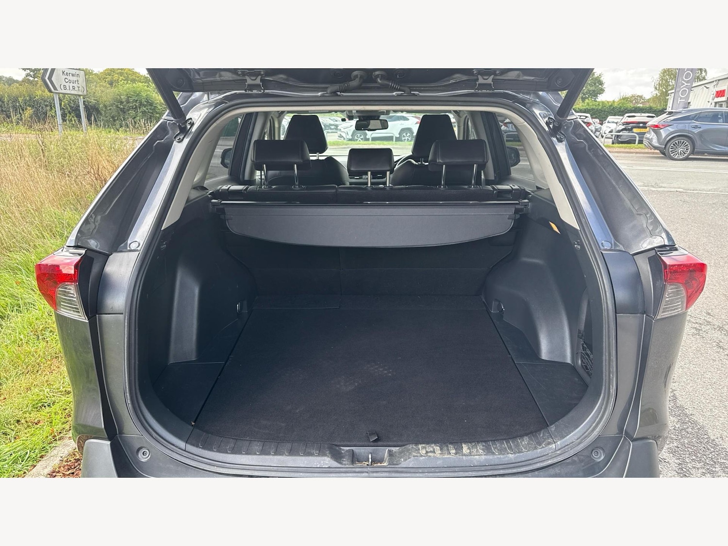 Used Toyota RAV4 2020 for sale - 75977583: Photo 16
