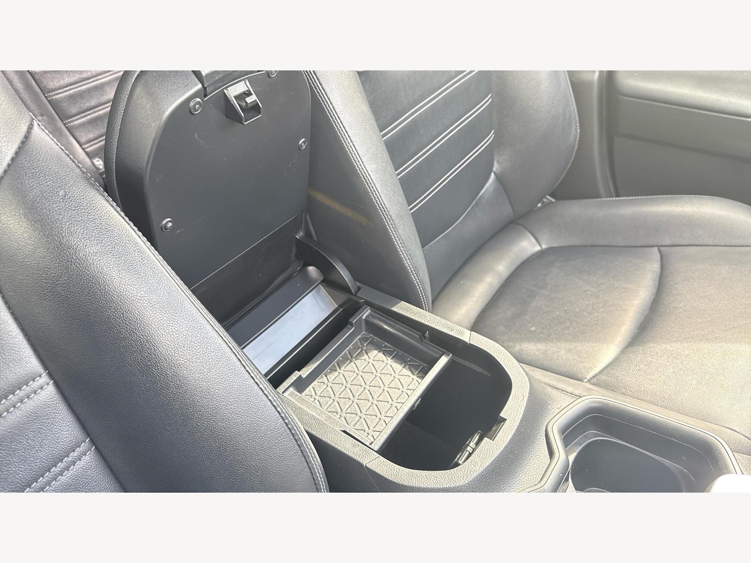 Used Toyota RAV4 2020 for sale - 75977583: Photo 24