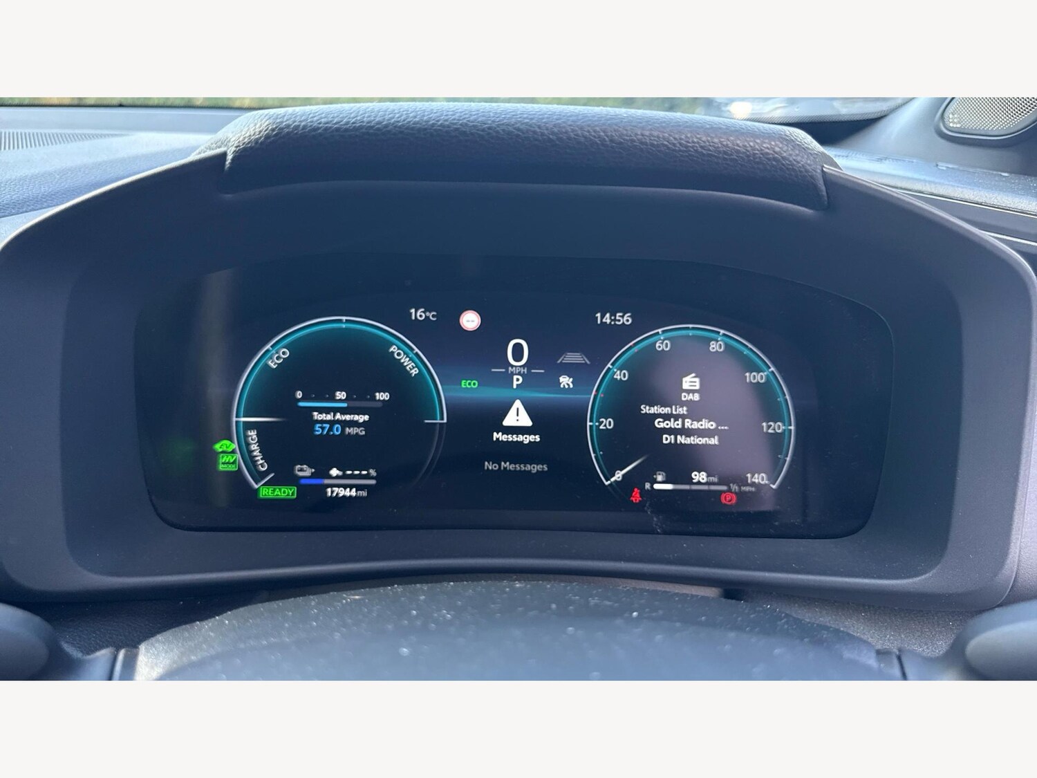 Used Toyota C-HR for sale - 77495828: Photo 11