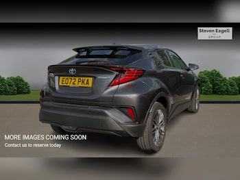 Used Toyota C-HR 2022 for sale - 78318827: Photo