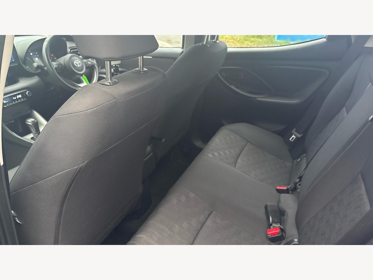 Used Toyota Yaris 2024 for sale - 77143482: Photo 15
