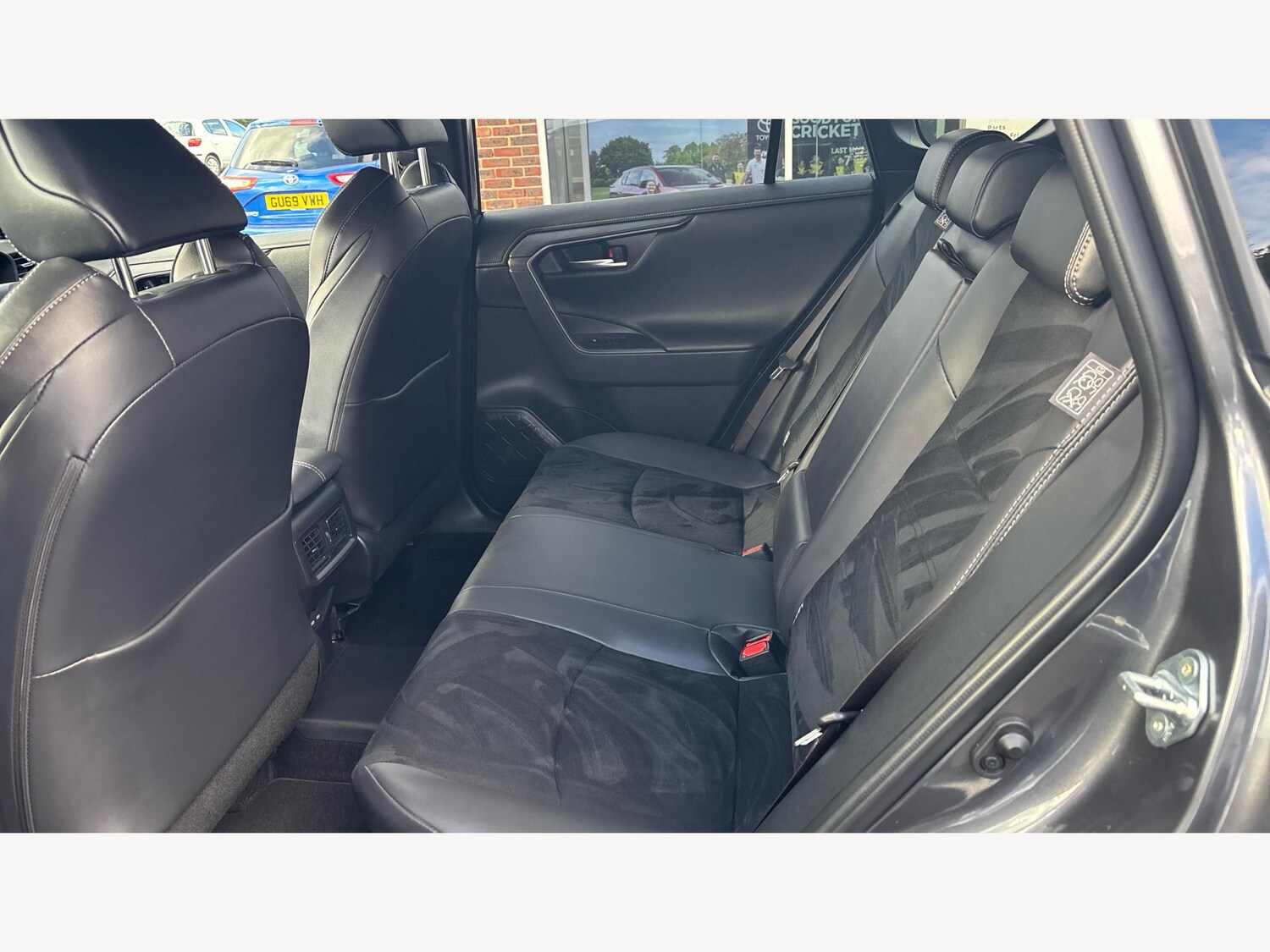 Used Toyota RAV4 2024 for sale - 77109871: Photo 15