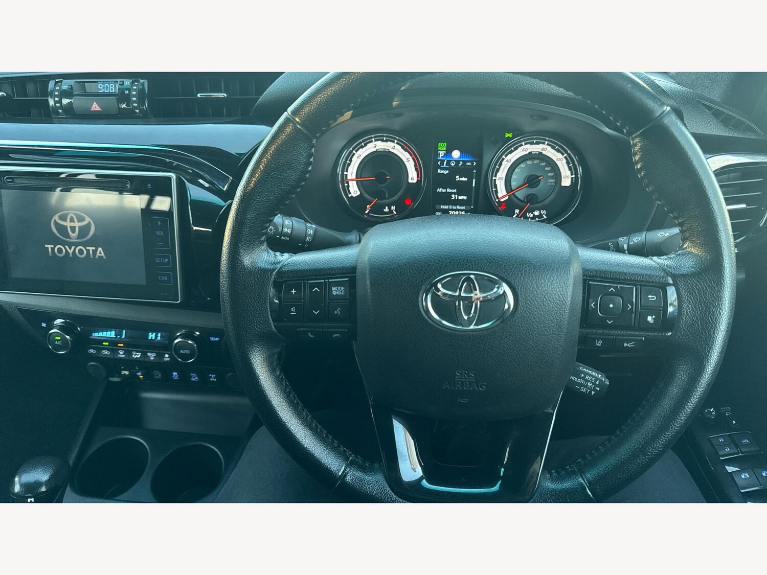 Used Toyota Hilux 2020 for sale - 77290970: Photo 10