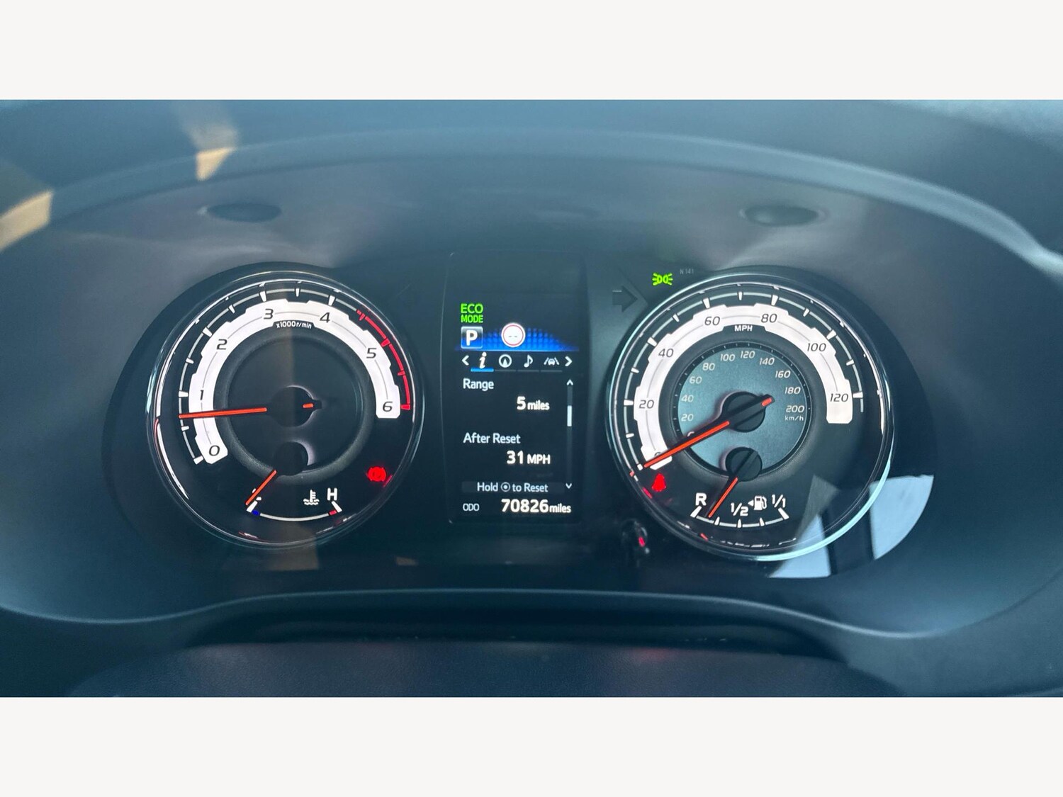 Used Toyota Hilux 2020 for sale - 77290970: Photo 11