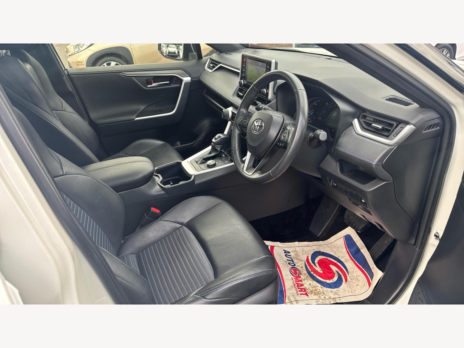 Used Toyota RAV4 2022 for sale - 77612748: Photo 13