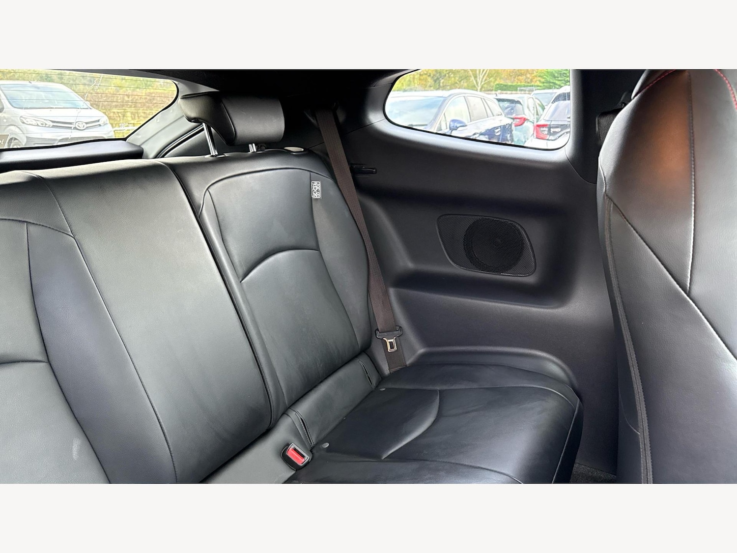 Used Toyota Yaris 2022 for sale - 76612898: Photo 14