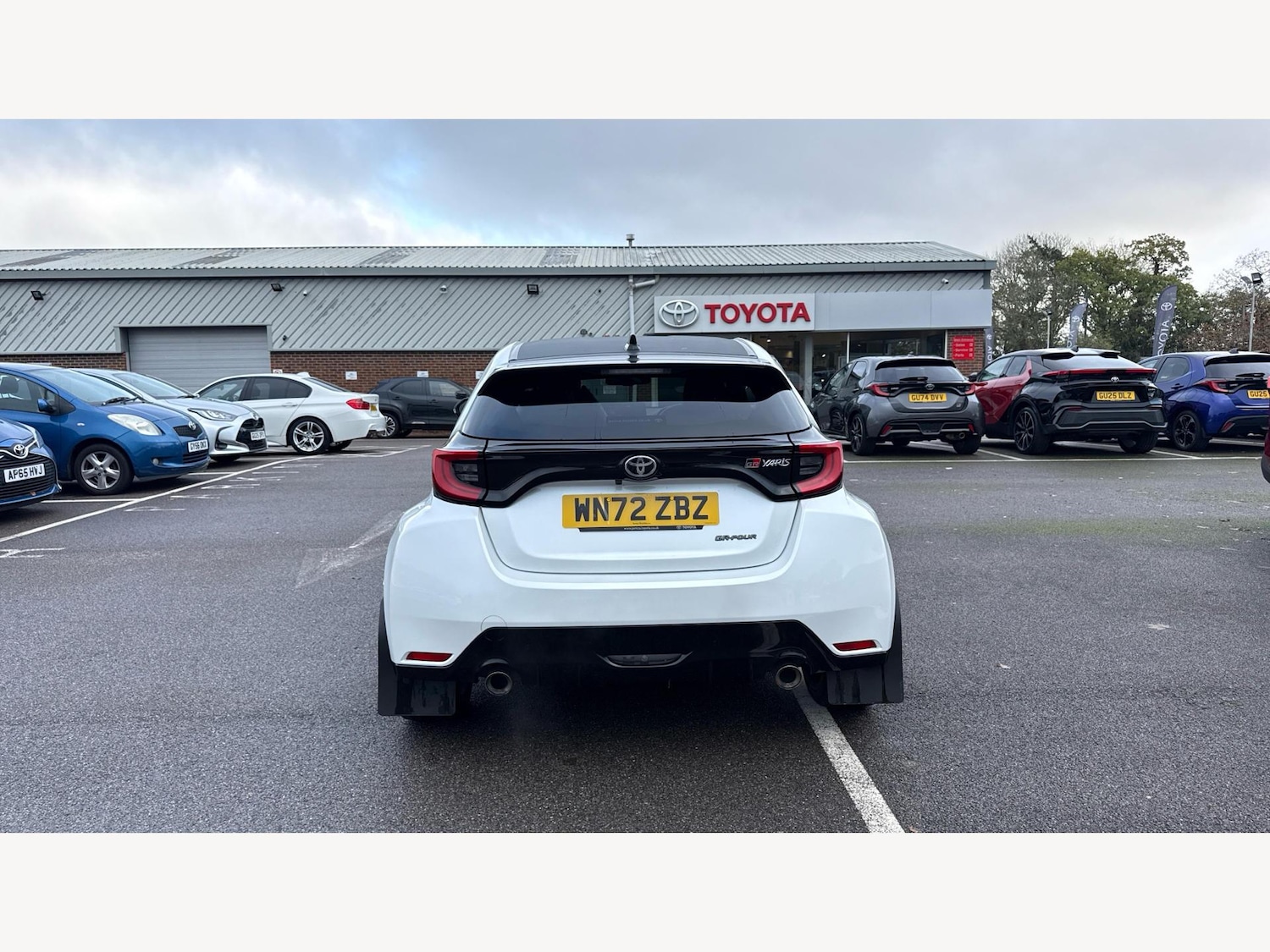 Used Toyota Yaris 2022 for sale - 76612898: Photo 21