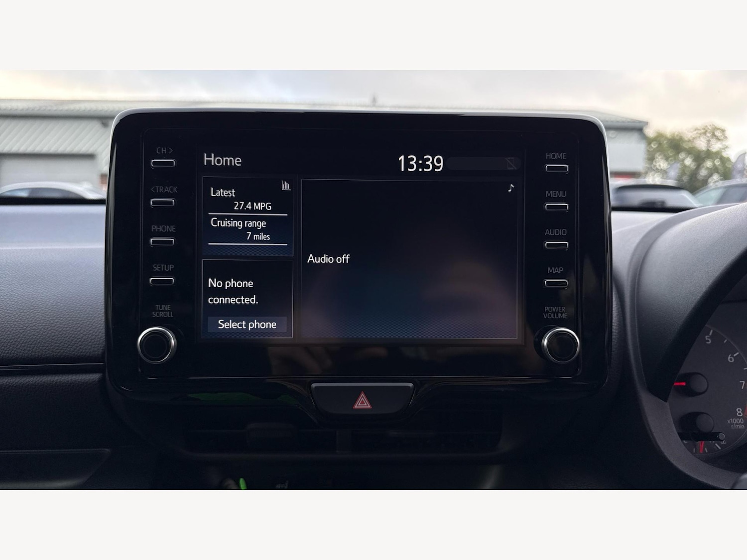 Used Toyota Yaris 2022 for sale - 76612898: Photo 9