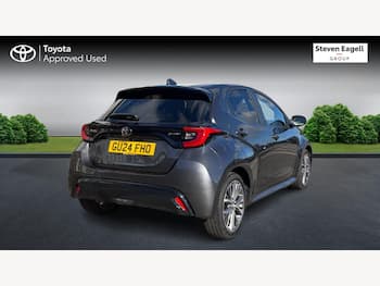 Used Toyota Yaris 2024 for sale - 79874552: Photo