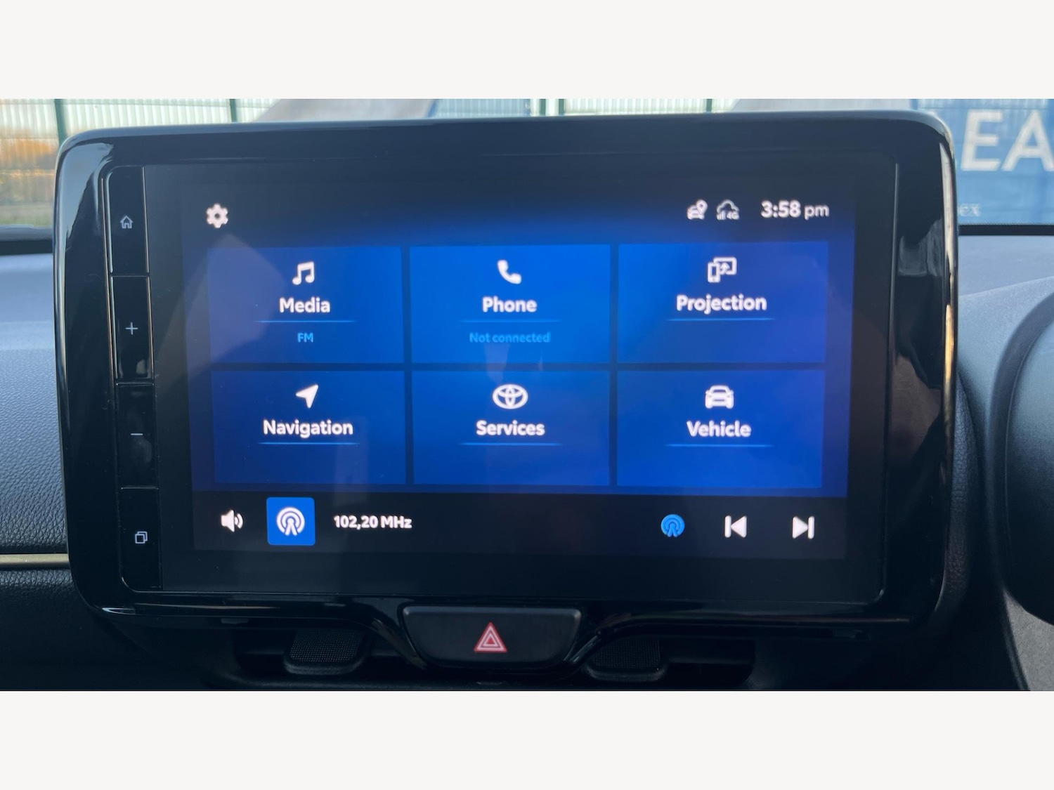 Used Toyota Yaris Cross 2022 for sale - 77144200: Photo 9