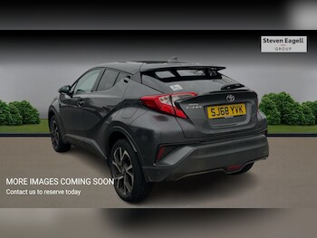 Used Toyota C-HR 2018 for sale - 77440488: Photo