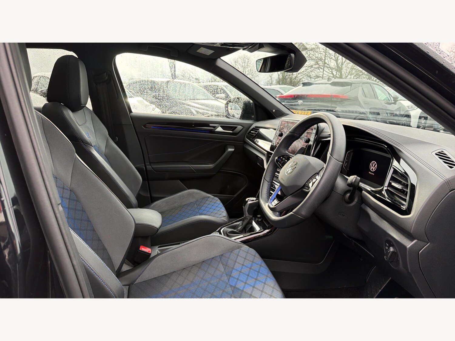 Used Volkswagen T-Roc 2024 for sale - 77478789: Photo 13