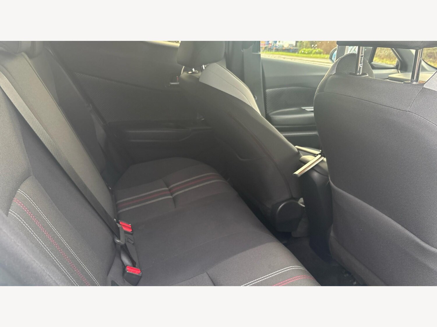 Used Toyota C-HR 2023 for sale - 77440762: Photo 14