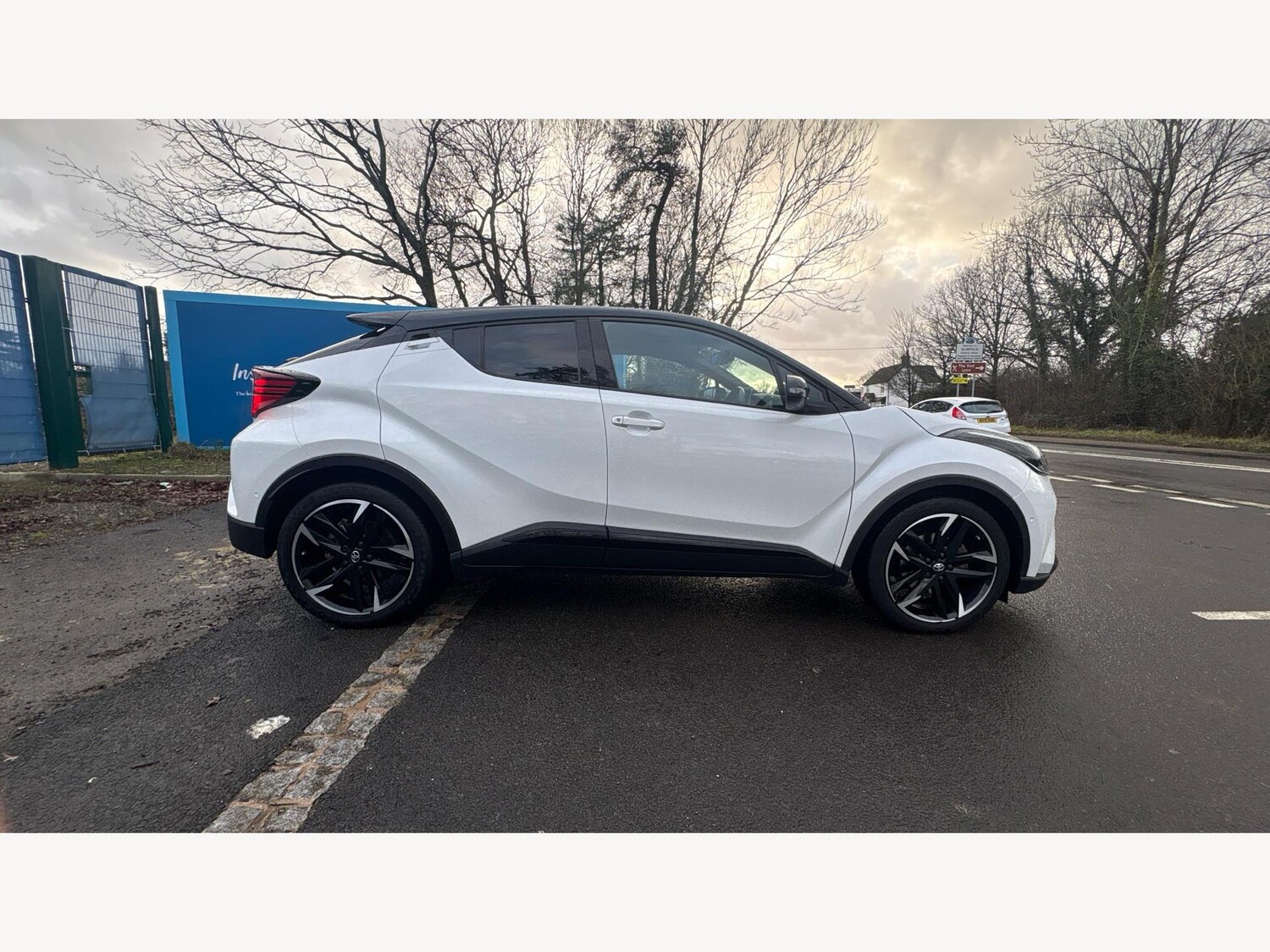 Used Toyota C-HR 2023 for sale - 77440762: Photo 18