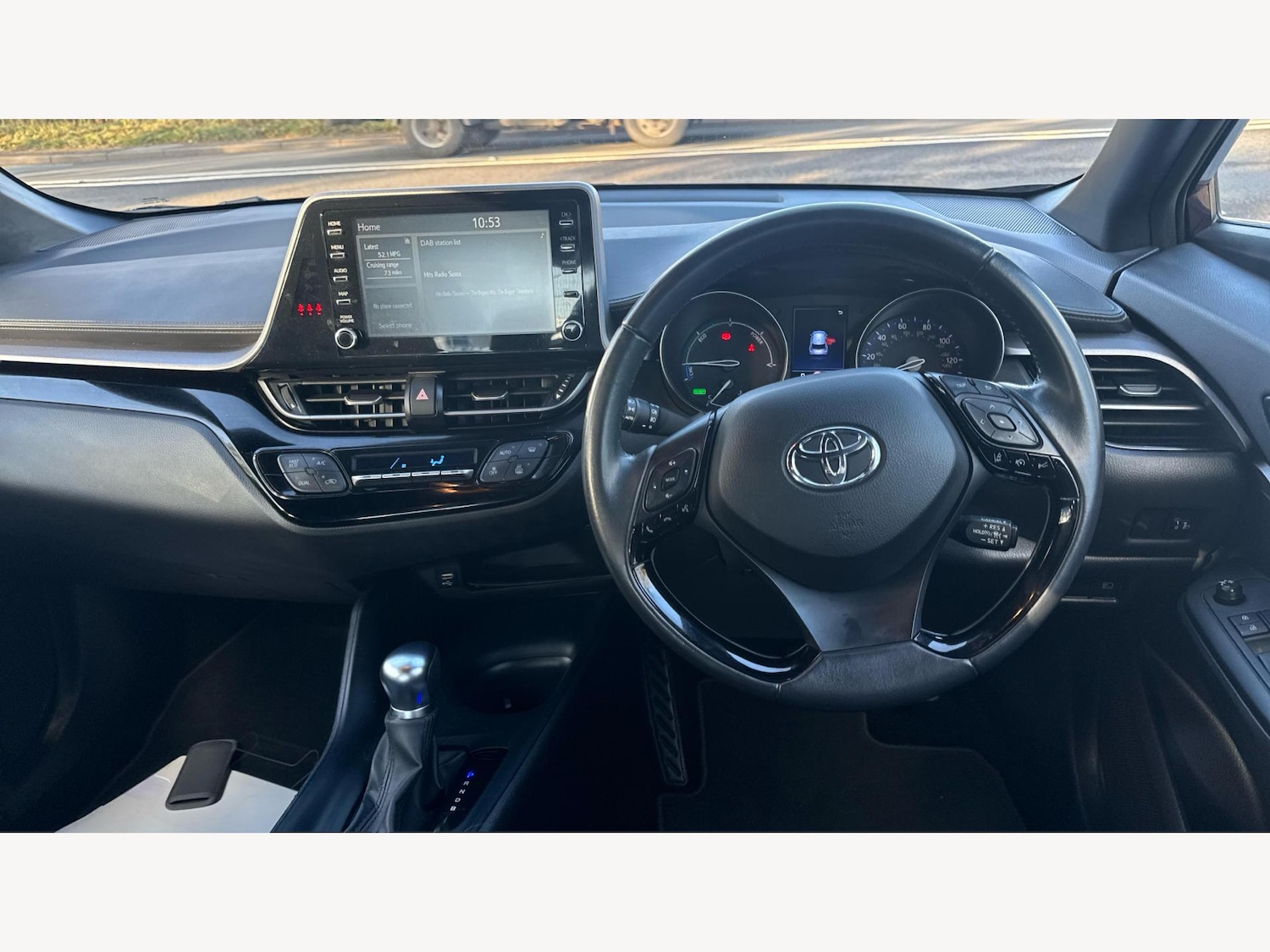 Used Toyota C-HR 2022 for sale - 77163474: Photo 8