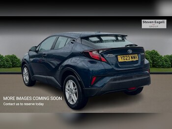 Used Toyota C-HR 2023 for sale - 78842365: Photo