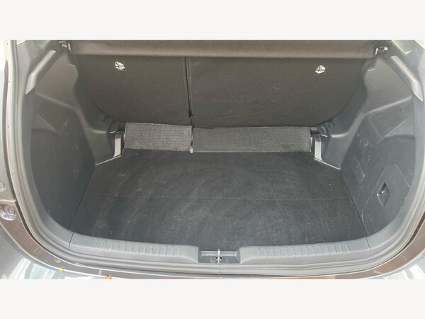 Used Toyota Yaris 2023 for sale - 76294964: Photo 16