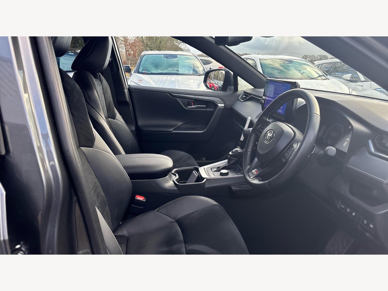 Used Toyota RAV4 2024 for sale - 76913963: Photo 13