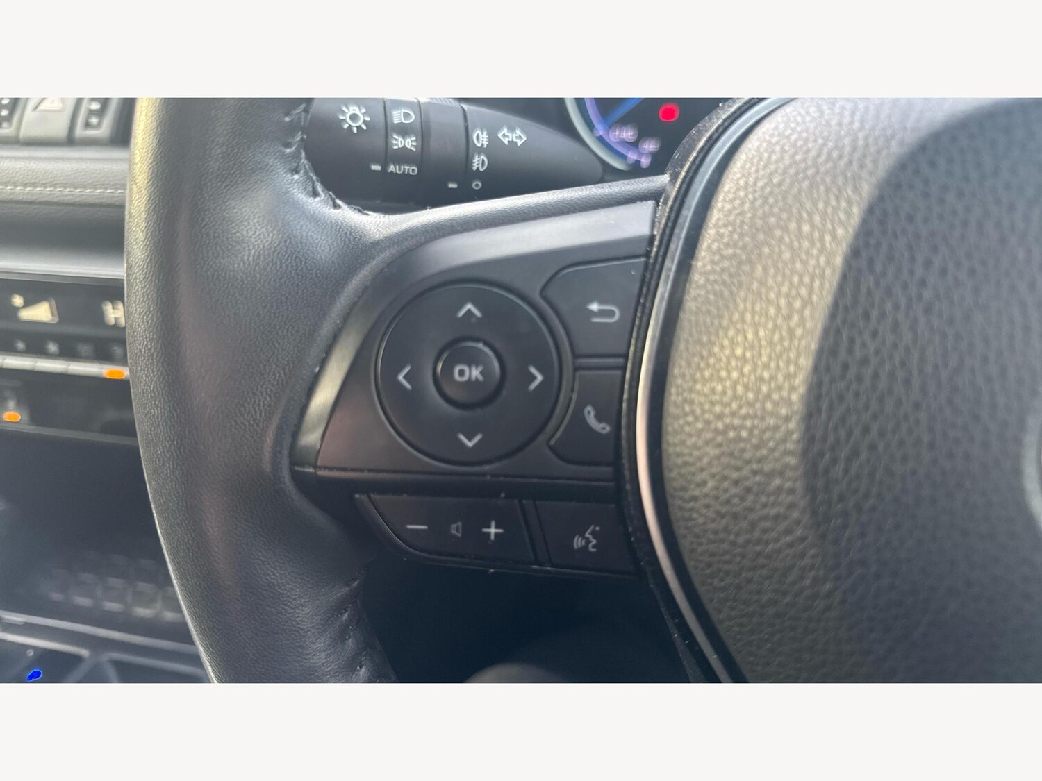 Used Toyota RAV4 2020 for sale - 77291791: Photo 29