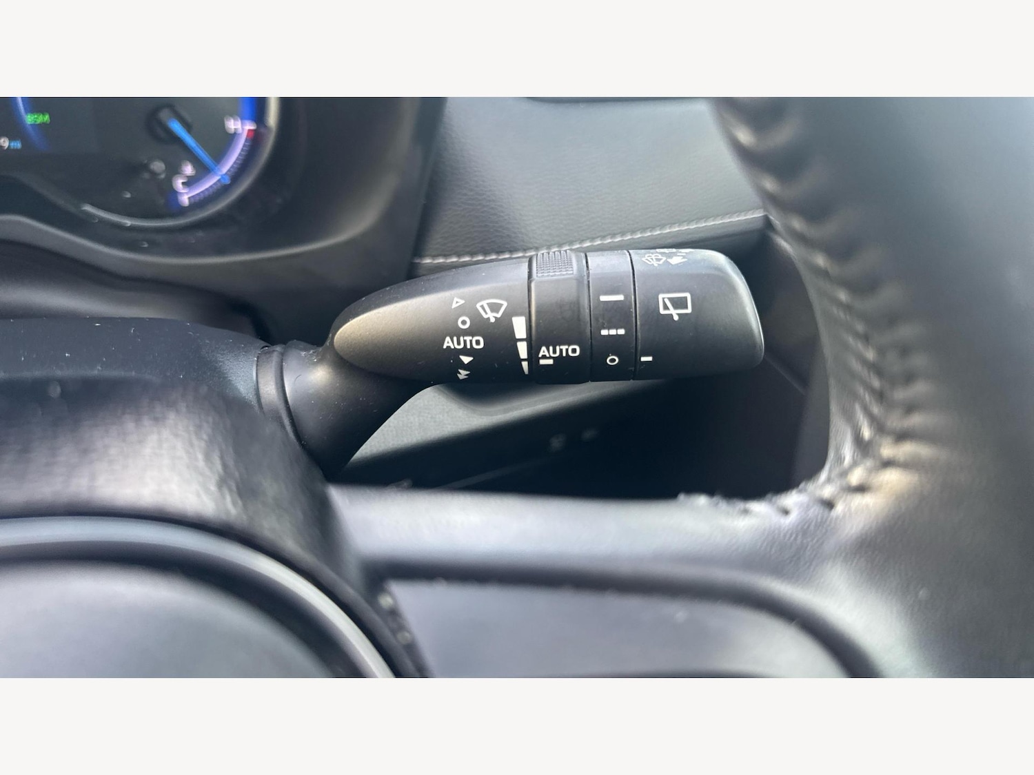 Used Toyota RAV4 2020 for sale - 77291791: Photo 31