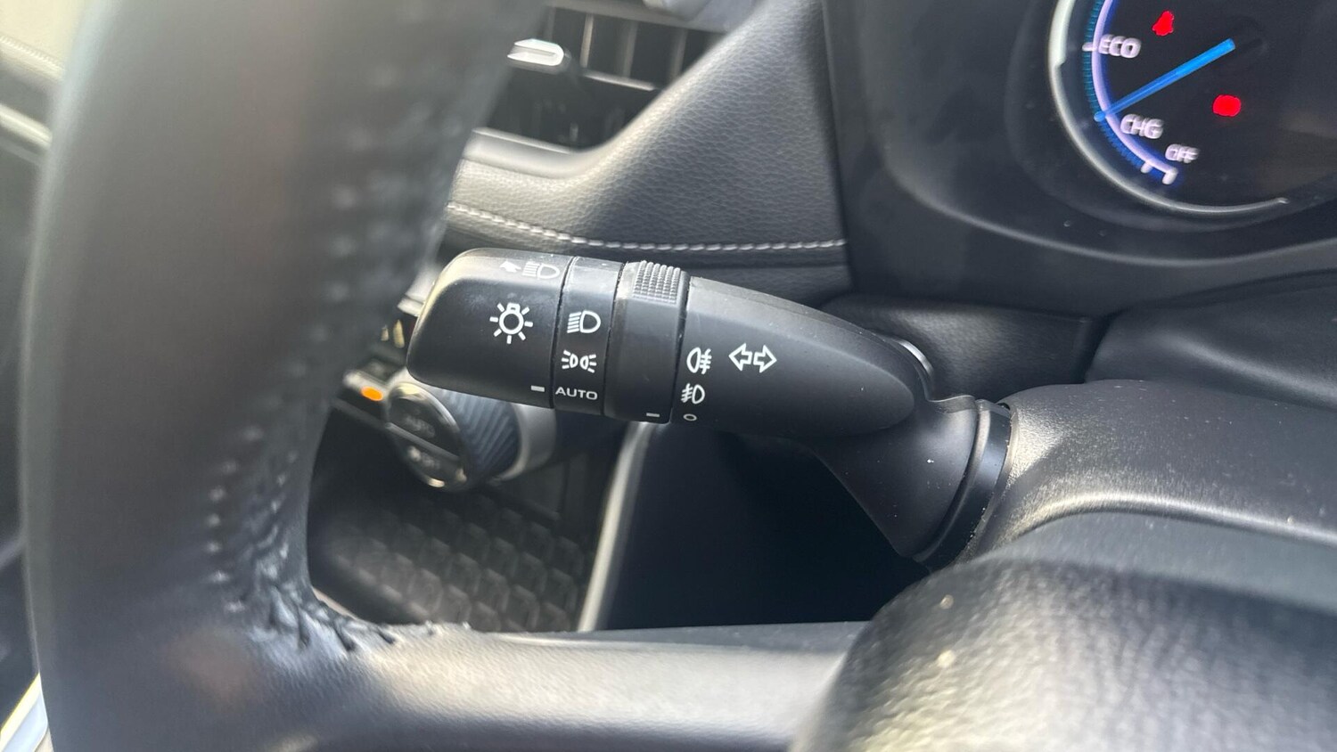 Used Toyota RAV4 2020 for sale - 77291791: Photo 32