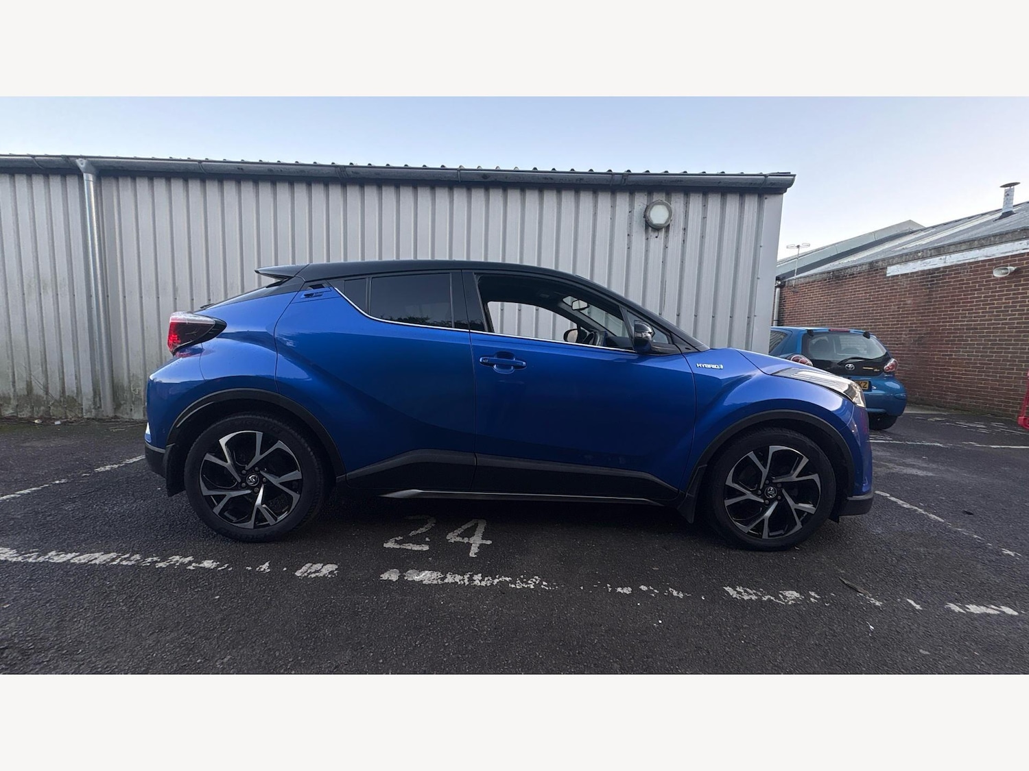 Used Toyota C-HR 2017 for sale - 77081293: Photo 18