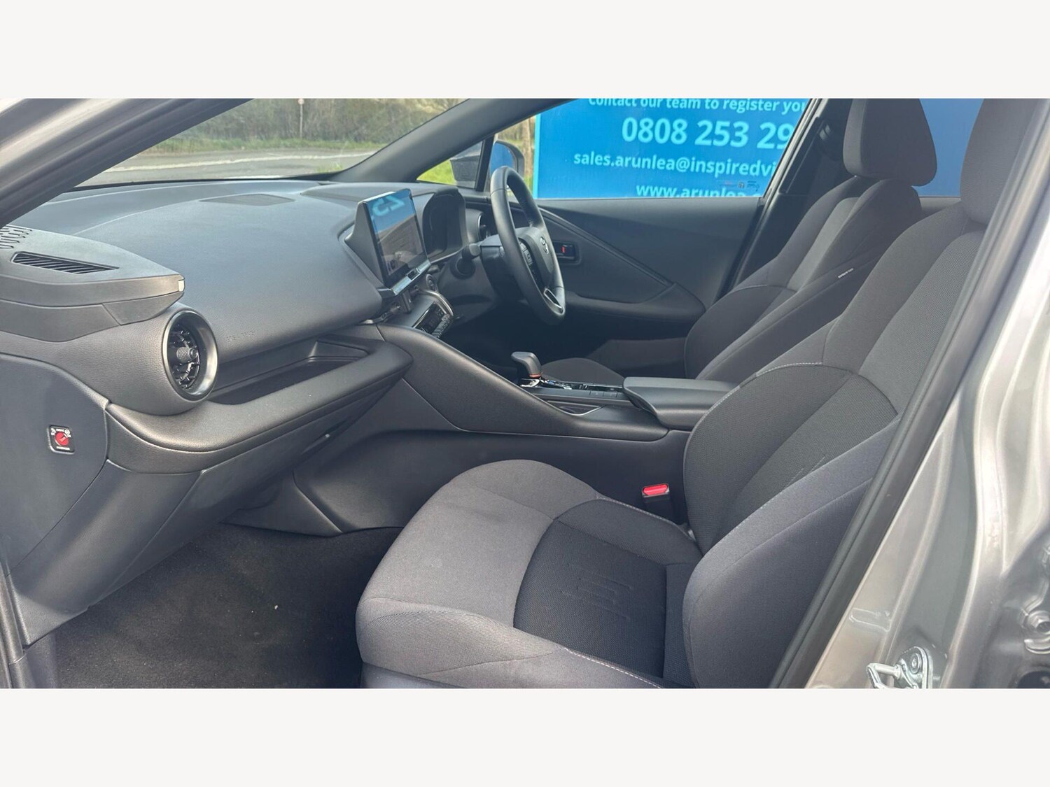 Used Toyota C-HR 2024 for sale - 78115296: Photo 12