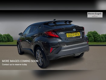 Used Toyota C-HR 2023 for sale - 78348410: Photo