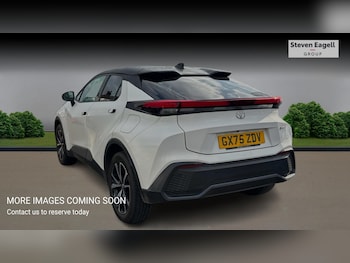 Used Toyota C-HR 2025 for sale - 78135819: Photo